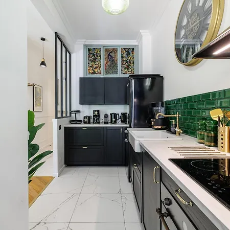 Peaceful 1 Bdr & Large Sunny Terrace - Bail Mobilite * Nice